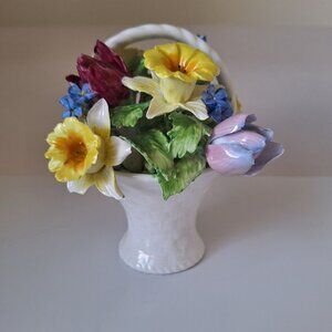 STAFFORDSHIRE ENGLAND RADNOR BONE CHINA FLOWER BASKET BOUQUET HAND PAINTED VTG